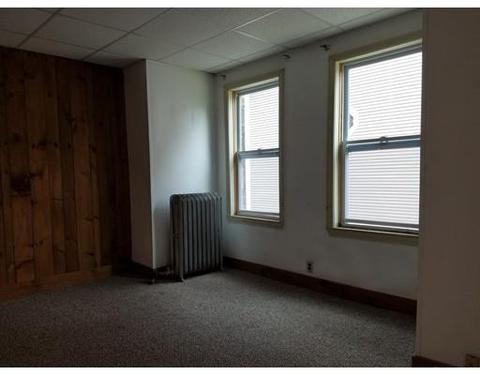 46 Main St, Blackstone, MA 01504 photo 9