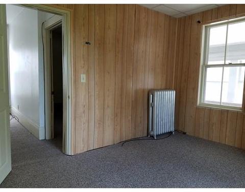 46 Main St, Blackstone, MA 01504 photo 11