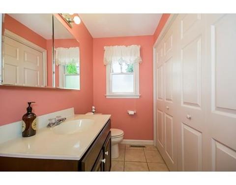 46 Gates Ave, Springfield, MA 01118 photo 12