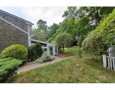 17 Odyssis Dr, Buzzards Bay, MA 02532 photo 3