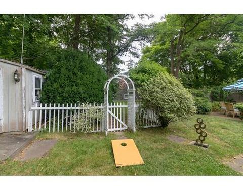 17 Odyssis Dr, Buzzards Bay, MA 02532 photo 4