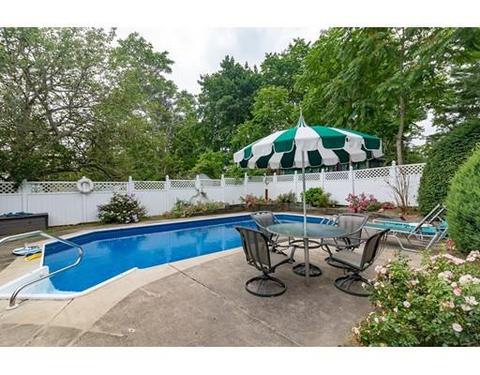 17 Odyssis Dr, Buzzards Bay, MA 02532 photo 6