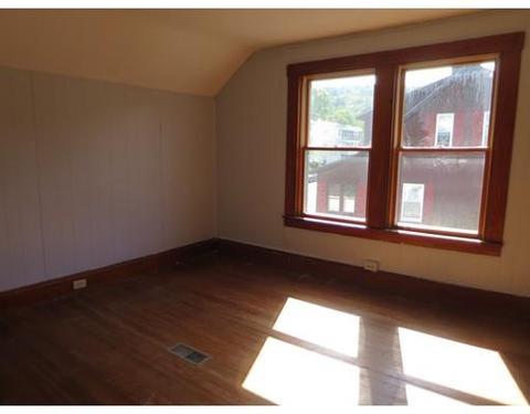 13 Morse Ave, Ware, MA 01082 photo 5