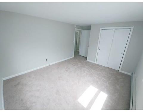 145 Mayfair Ave, Springfield, MA 01104 photo 13