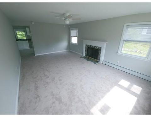 145 Mayfair Ave, Springfield, MA 01104 photo 9