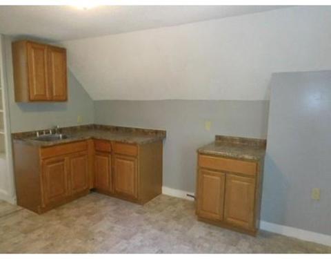 31 Daytona St, Springfield, MA 01108 photo 15