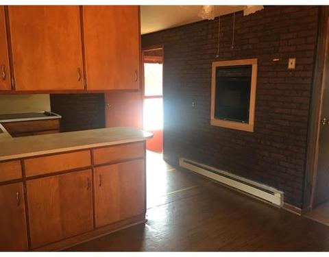 24 Como Dr, Chicopee, MA 01020 photo 6