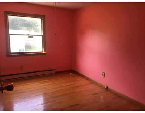 24 Como Dr, Chicopee, MA 01020 photo 13