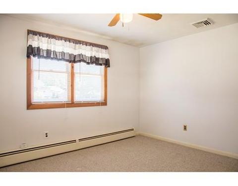 123 Dixie Ter, Chicopee, MA 01020 photo 3