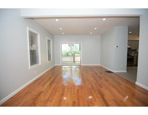 1111 Millbury St, Worcester, MA 01607 photo 9