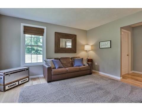 10 Barker Rd, Windham, NH 03087 photo 6