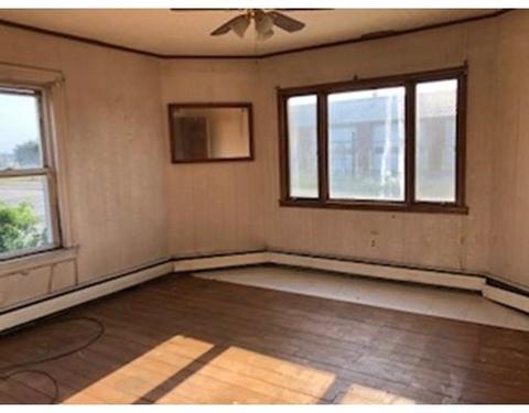 534 Montaup St, Fall River, MA 02724 photo 8