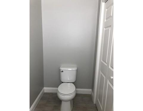 40 Florence St, Fall River, MA 02720 photo 8