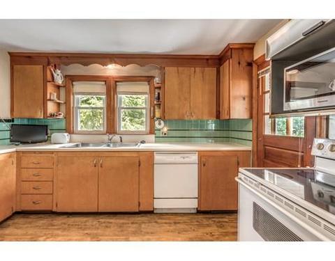 14 Pearson St, Beverly, MA 01915 photo 11