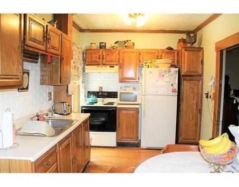 38 W Main St, Ware, MA 01082 photo 12