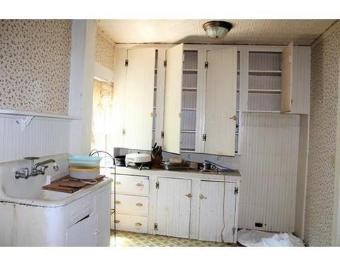 38 W Main St, Ware, MA 01082 photo 25