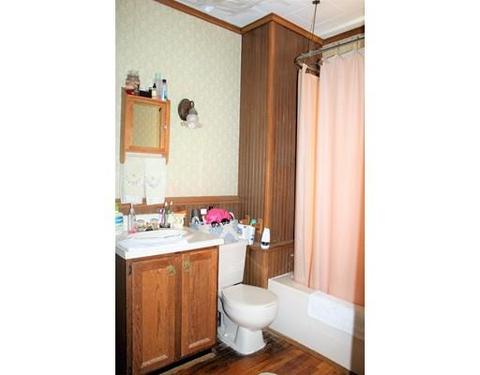 38 W Main St, Ware, MA 01082 photo 16