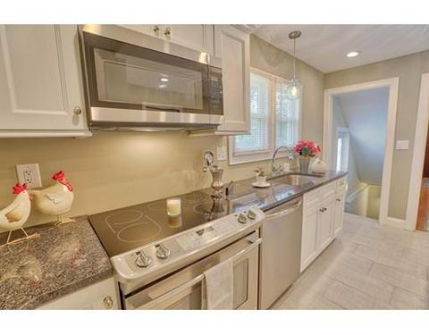91 Eckington St, Springfield, MA 01108 photo 6
