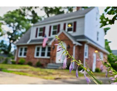 91 Eckington St, Springfield, MA 01108 photo 2