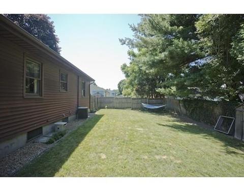 20 Donlyn Dr, Chicopee, MA 01013 photo 24