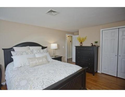 20 Donlyn Dr, Chicopee, MA 01013 photo 12