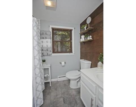 20 Donlyn Dr, Chicopee, MA 01013 photo 16