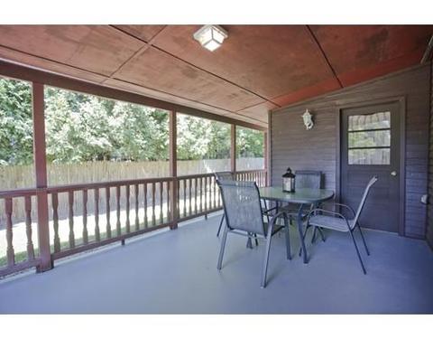 20 Donlyn Dr, Chicopee, MA 01013 photo 22