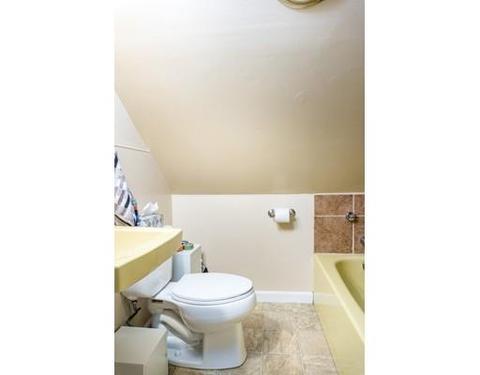 254 Frontenac St, Chicopee, MA 01020 photo 15