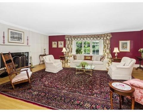569 Charles River St, Needham, MA 02492 photo 4