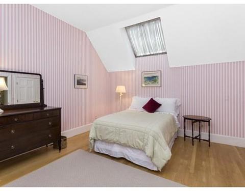 569 Charles River St, Needham, MA 02492 photo 13