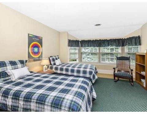 569 Charles River St, Needham, MA 02492 photo 15