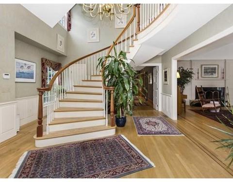 569 Charles River St, Needham, MA 02492 photo 2