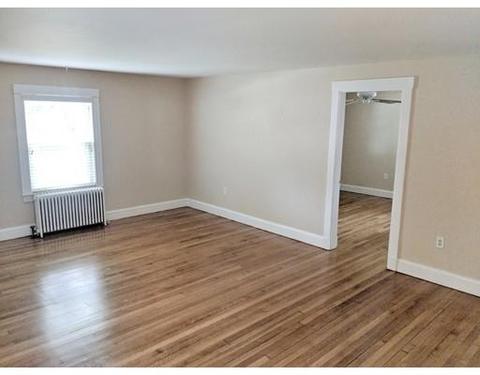 33 Wilson Ave, Bourne, MA 02532 photo 5