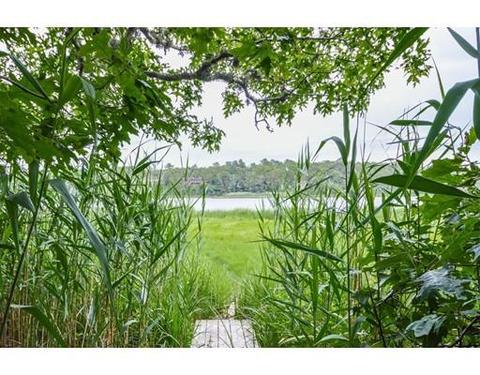11 Ash St, Mashpee, MA 02649 photo 1