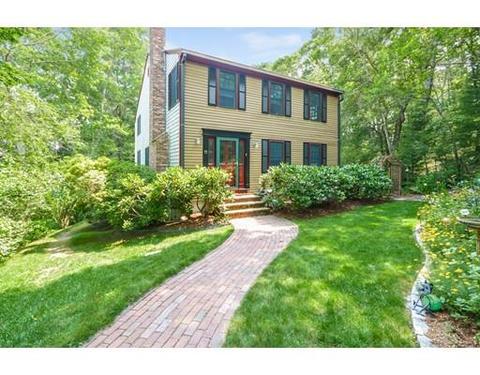 11 Ash St, Mashpee, MA 02649 photo 2