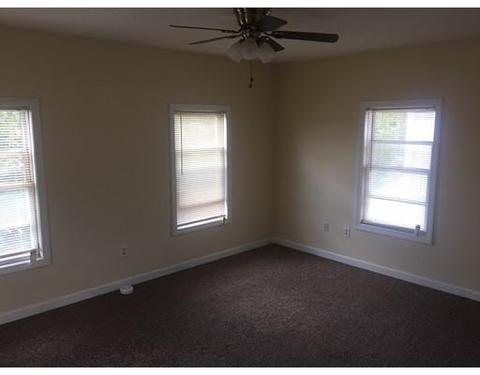 13 Morris St, Springfield, MA 01105 photo 4