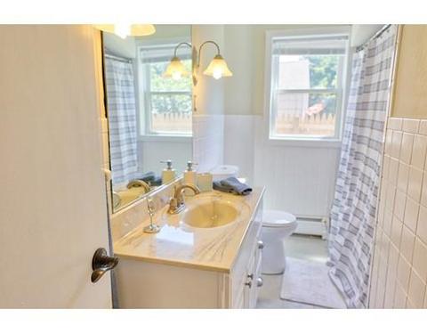 11 Derryfield Ave, Springfield, MA 01118 photo 18