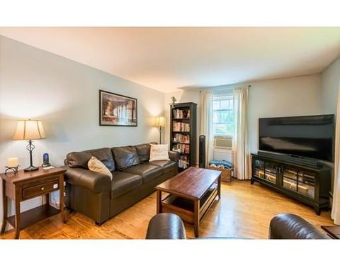 40 Pratt Ave, Beverly, MA 01915 photo 4