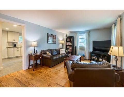 40 Pratt Ave, Beverly, MA 01915 photo 17