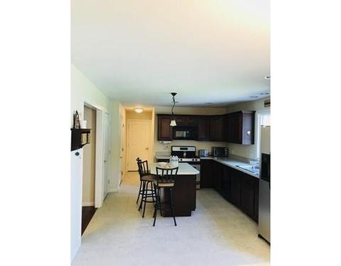 1584 Sumner Ave Ext, Springfield, MA 01118 photo 5