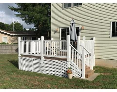 1584 Sumner Ave Ext, Springfield, MA 01118 photo 11