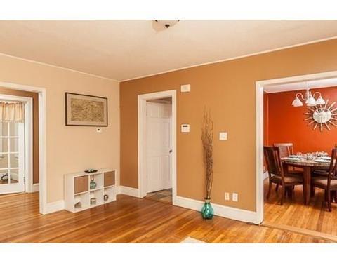 91 Braddock St, Springfield, MA 01109 photo 11