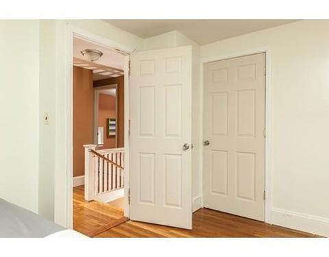 91 Braddock St, Springfield, MA 01109 photo 16