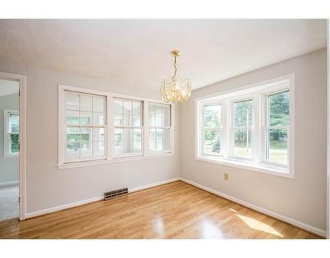 96 Ash St, Townsend, MA 01469 photo 9