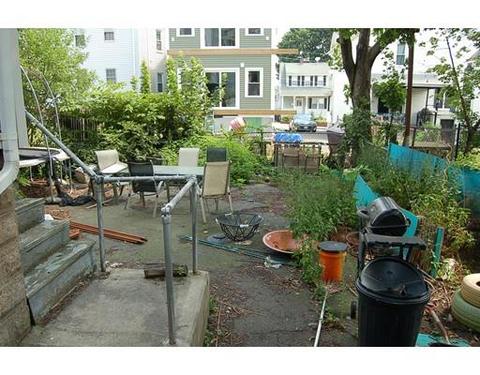 13 Jackson Ave, Everett, MA 02149 photo 4
