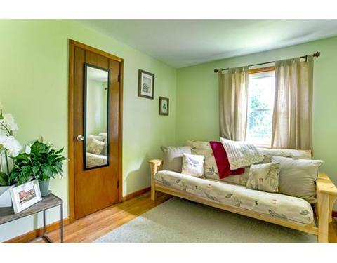 25 Pineview Dr, Springfield, MA 01119 photo 11