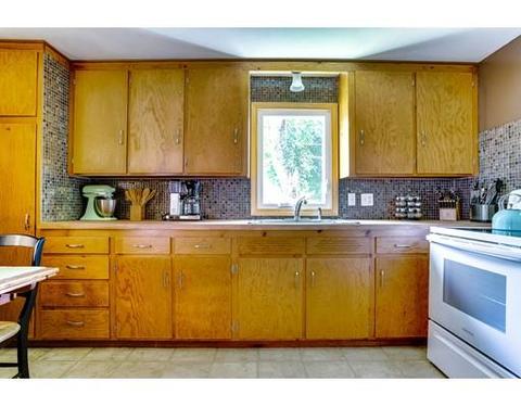 25 Pineview Dr, Springfield, MA 01119 photo 7