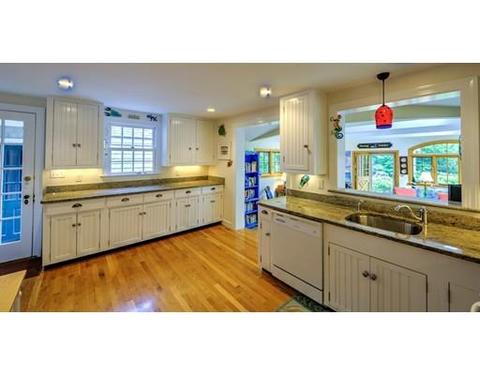 33 Bay Ln, Barnstable, MA 02632 photo 8