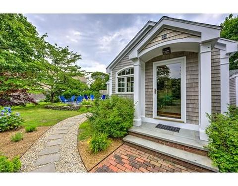 33 Bay Ln, Barnstable, MA 02632 photo 2