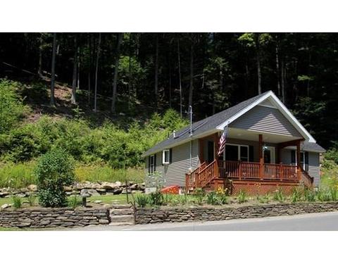 40 North St, Erving, MA 01344 photo 2